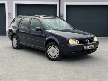 Авто Volkswagen Golf 2000 № 8715795