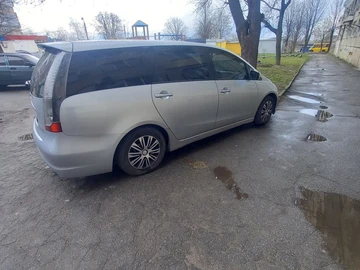 Авто Mitsubishi Grandis 2008 № 8715816