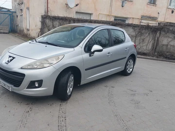 Авто Peugeot 207 2010 № 8715936