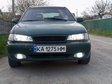 Авто Daewoo Nexia 1996 № 8716018