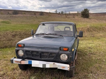 Авто ВАЗ 2121 2002 № 8716033