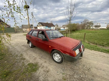 Авто ВАЗ 2109 1991 № 8716057