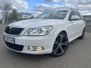 Авто Skoda Octavia 2009 № 8716059