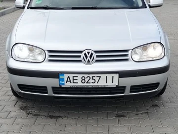 Авто Volkswagen Golf 2002 № 8716133