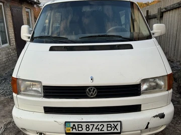 Авто Volkswagen Transporter 2000 № 8716171