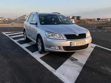 Авто Skoda Octavia 2009 № 8716198