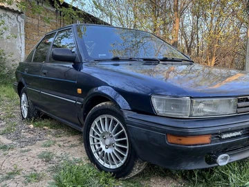 Авто Toyota Corolla 1989 № 8716209
