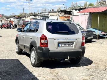 Авто Hyundai Tucson 2006 № 8716223