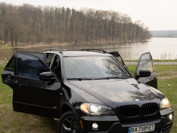 Авто BMW X5 2008 № 8716384