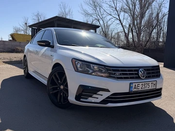 Авто Volkswagen Passat Sedan 2017 № 8716503