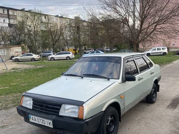 Авто ВАЗ 21099 2002 № 8716568
