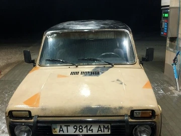 Авто ВАЗ 2121 1988 № 8716596