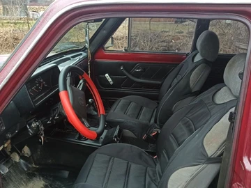 Авто ВАЗ 21213 1996 № 8716672