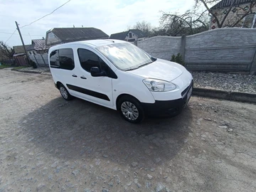 Авто Peugeot Partner 2013 № 8716679