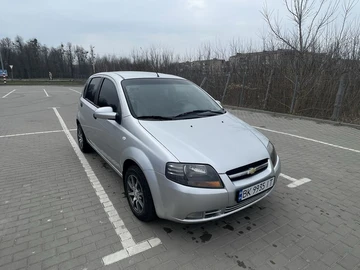 Авто Chevrolet Aveo 2007 № 8716710