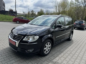 Авто Volkswagen Touran 2007 № 8716828