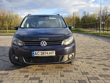 Авто Volkswagen Touran 2015 № 8716953