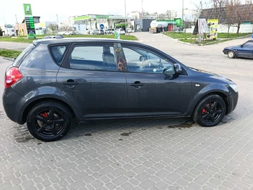 Авто KIA Cee X27 D 2008 № 8717004