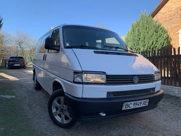 Авто Volkswagen Transporter 1993 № 8717138