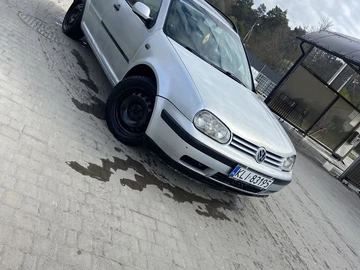 Авто Volkswagen Golf 1999 № 8717205