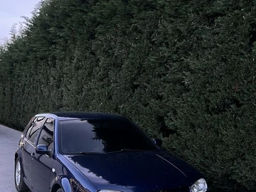 Авто Volkswagen Golf 1999 № 8717210