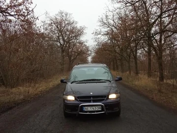 Авто Chrysler Voyager 1999 № 8717219