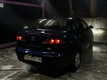 Авто SEAT Cordoba 2005 № 8717375