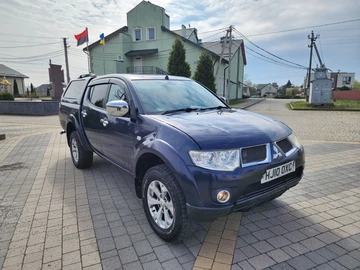 Авто Mitsubishi L 200 2011 № 8717389