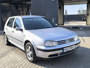 Авто Volkswagen Golf 2002 № 8717414