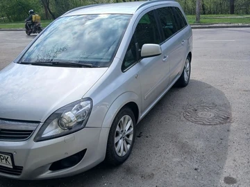 Авто Opel Zafira 2014 № 8717496
