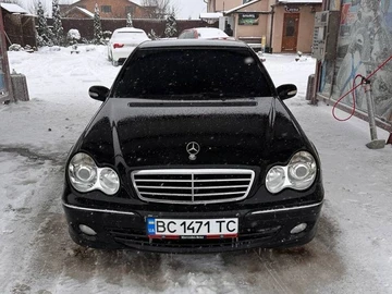 Авто Mercedes C Серия 2005 № 8717508