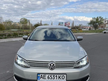 Авто Volkswagen Jetta 2010 № 8717537
