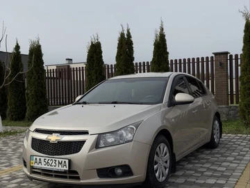 Авто Chevrolet Cruze 2011 № 8717554