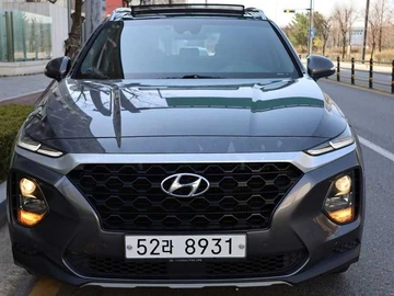 Авто Hyundai Santa Fe 2018 № 8717555