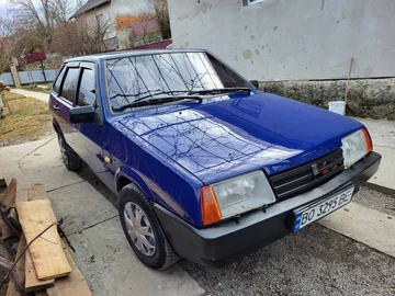 Авто ВАЗ 2109 1998 № 8717628