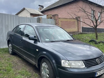 Авто Volkswagen Passat Variant 2000 № 8717639