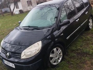 Авто Renault 4 2005 № 8717657