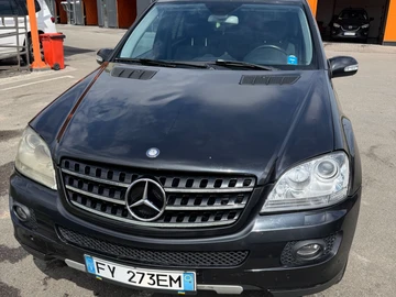 Авто Mercedes 320 2006 № 8717737