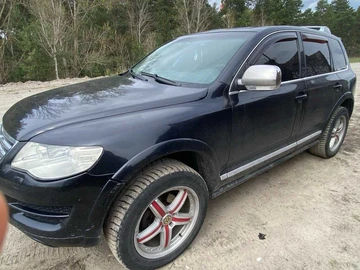 Авто Volkswagen Touareg 2006 № 8717738