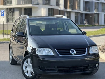 Авто Volkswagen Touran 2004 № 8717793