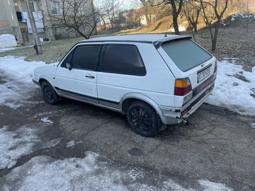 Авто Volkswagen Golf 1986 № 8717827
