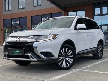 Авто Mitsubishi Outlander 2018 № 8718021