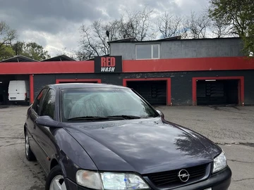 Авто Opel Vectra 1997 № 8718067