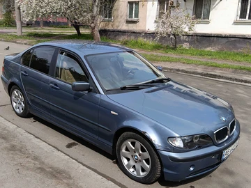 Авто BMW 3 Серия 2003 № 8718217