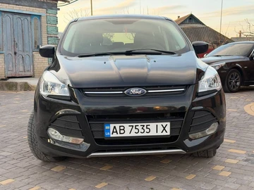 Авто Ford Escape 2013 № 8718234