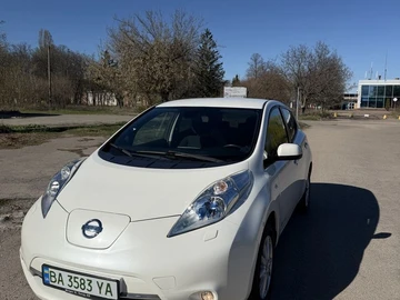 Авто Nissan Leaf 2014 № 8718236