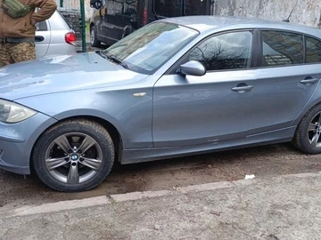 Авто BMW 1 Серия 2007 № 8718263