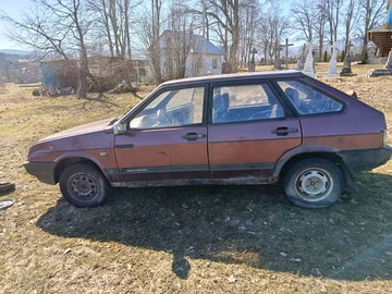 Авто ВАЗ 21093 1995 № 8718271