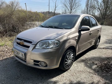 Авто Chevrolet Aveo 2008 № 8718275