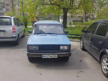 Авто ВАЗ 2104 1991 № 8718340